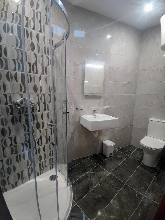 Deggies Apartments - Spacious, Modern Apartment! Naxxar Bagian luar foto